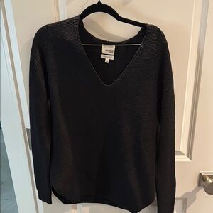 Wilfred Black V-Neck Sweater Classic Knit